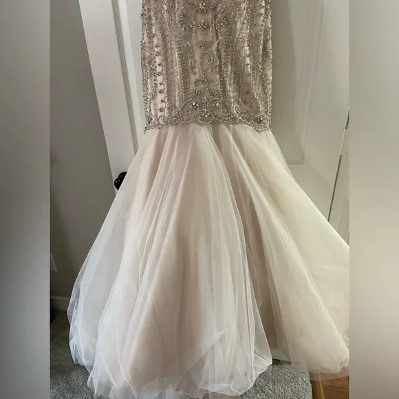 Allure bridal blush champagne wedding gown size 8 - Picture 3 of 14